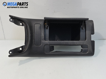 Интериорна пластмаса под таблото за Toyota Avensis II Sedan (04.2003 - 11.2008), 4+1 вр., седан