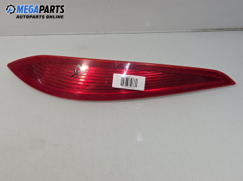 Светлоотразител за Opel Astra H TwinTop (09.2005 - 10.2010), кабрио, позиция: дясна