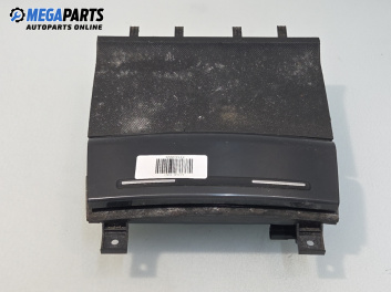 Пепелник за Audi A3 Hatchback II (05.2003 - 08.2012)