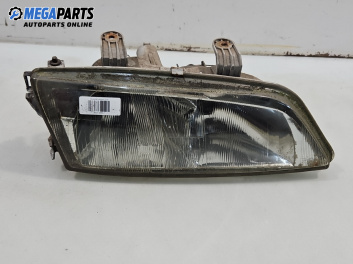 Фар за Nissan Primera Sedan II (06.1996 - 12.2001), седан, позиция: дясна
