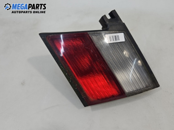 Стоп за Nissan Primera Hatchback II (06.1996 - 07.2002), хечбек, позиция: лява