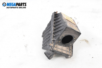 Филтърна кутия за Nissan Primera Hatchback II (06.1996 - 07.2002) 2.0 TD