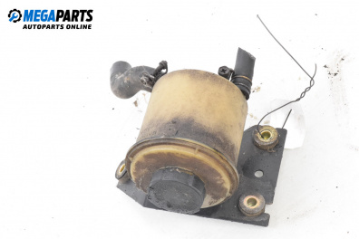 Казанче за хидравлична течност за Nissan Primera Hatchback II (06.1996 - 07.2002)