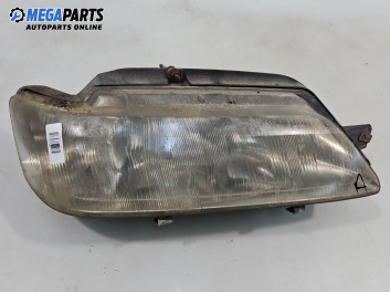 Фар за Peugeot 605 Sedan (06.1989 - 09.1999), седан, позиция: дясна