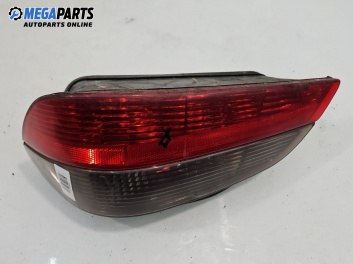 Стоп за Peugeot 406 Sedan (08.1995 - 01.2005), седан, позиция: дясна