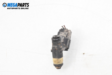 Дюза бензин за Volkswagen Polo Hatchback IV (10.2001 - 12.2005) 1.4 16V, 75 к.с.