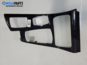 Централна конзола за BMW 5 Series F10 Sedan F10 (01.2009 - 02.2017)