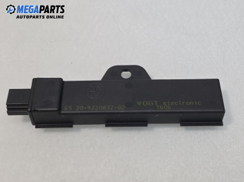 Усилвател антена за BMW 5 Series F10 Sedan F10 (01.2009 - 02.2017), №  65.20-9220832-02