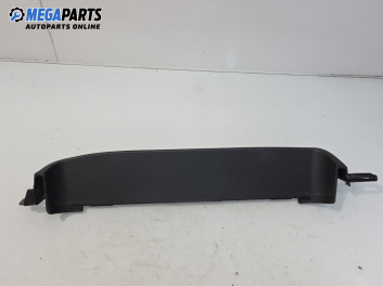 Интериорна пластмаса за BMW 5 Series F10 Sedan F10 (01.2009 - 02.2017), 4+1 вр., седан, позиция: предна