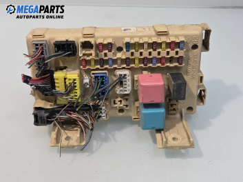 Бушонно табло за Toyota Avensis II Station Wagon (04.2003 - 11.2008) 2.2 D-4D (ADT251), 150 к.с., № 9057683440707535