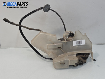 Брава на врата за Volkswagen Polo Sedan IV (09.2002 - 07.2009), позиция: задна, лява