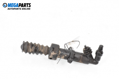 Долна помпа за съединител за Peugeot 307 CC Cabrio (03.2003 - 06.2009)