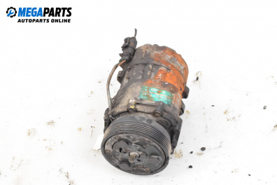 Компресор климатик за Volkswagen Golf IV Hatchback (08.1997 - 06.2005) 1.9 TDI, 90 к.с., №  1J0820803F