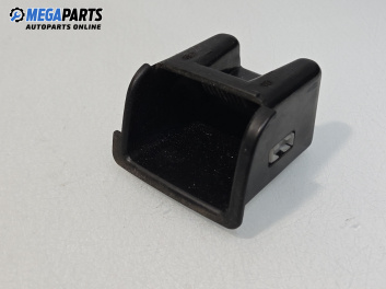 Пепелник за Mercedes-Benz A-Class Hatchback  W168 (07.1997 - 08.2004)