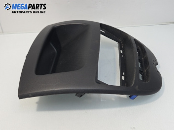 Централна конзола за Peugeot 107 Hatchback (06.2005 - 05.2014)