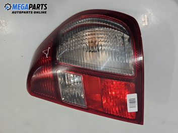 Стоп за Renault Symbol Sedan (02.1998 - 04.2008), седан, позиция: дясна