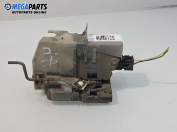 Брава на врата за Renault Symbol Sedan (02.1998 - 04.2008), позиция: предна, дясна