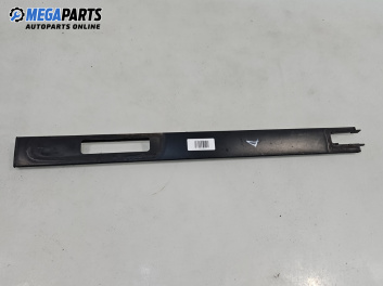 Интериорна пластмаса за Nissan Murano II SUV (10.2007 - 09.2014), 4+1 вр., джип, позиция: дясна