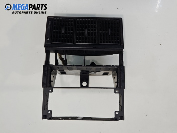 Централна конзола за Audi 80 Avant B4 (09.1991 - 01.1996)