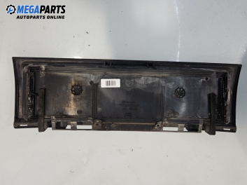 Пластмасов капак за Audi 80 Avant B4 (09.1991 - 01.1996), 4+1 вр., комби