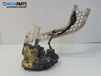 Брава на врата за Kia Cerato Sedan I (04.2004 - 12.2009), позиция: задна, дясна