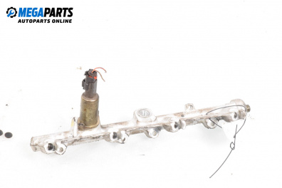 Бензинова рейка за Citroen C5 I Hatchback (03.2001 - 03.2005) 2.0 16V HPi (DCRLZB), 140 к.с.