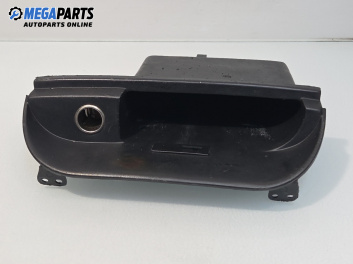 Пепелник за Chrysler Stratus Sedan (09.1994 - 04.2001)