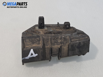 Държач броня за Toyota Avensis II Liftback (04.2003 - 11.2008), хечбек, позиция: задна, дясна