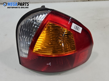 Стоп за Hyundai Santa Fe I SUV (11.2000 - 03.2006), джип, позиция: дясна