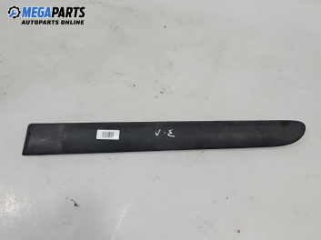 Външни лайсни за Renault Clio II Hatchback (09.1998 - 09.2005), хечбек, позиция: лява