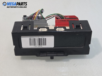 Часовник за Renault Clio II Hatchback (09.1998 - 09.2005)