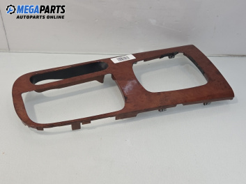 Централна конзола за Hyundai Sonata IV Sedan (03.1998 - 12.2005)