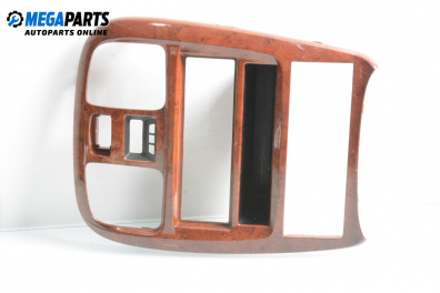 Централна конзола за Hyundai Sonata IV Sedan (03.1998 - 12.2005)