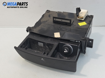 Пепелник за Kia Cee'd Sportswagon I (09.2007 - 12.2012)