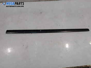 Външни лайсни за Volkswagen Polo Hatchback IV (10.2001 - 12.2005), хечбек, позиция: дясна