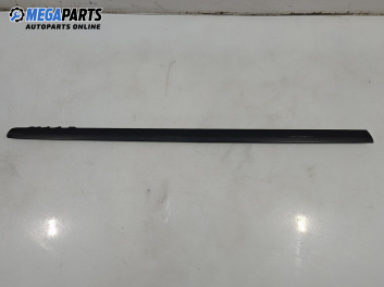 Външни лайсни за Volkswagen Polo Hatchback IV (10.2001 - 12.2005), хечбек, позиция: дясна