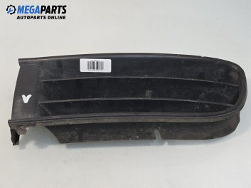 Решетка в броня за Volkswagen Polo Hatchback IV (10.2001 - 12.2005), хечбек, позиция: предна