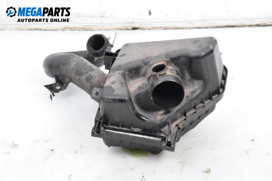 Филтърна кутия за Toyota Auris Hatchback I (10.2006 - 09.2012) 2.0 D-4D (ADE150)