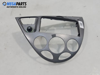 Централна конзола за Ford Focus I Estate (02.1999 - 12.2007)
