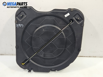 Стойка резервна гума за Ford Focus I Estate (02.1999 - 12.2007)