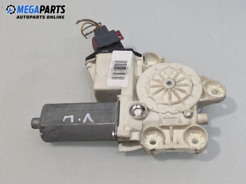 Електромотор за стъклоподемник за Toyota Corolla E12 Hatchback (11.2001 - 02.2007), 2+1 вр., хечбек, позиция: лява, № 6982002130