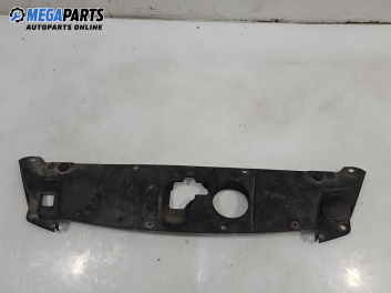 Кора над радиатор за Honda FR-V Minivan (08.2004 - 10.2011), 4+1 вр., миниван