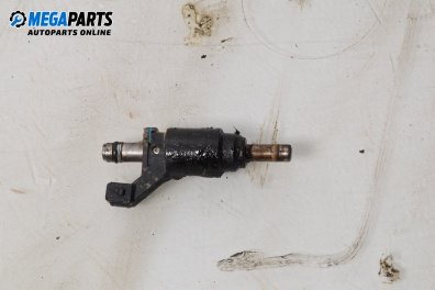 Дюза бензин за Opel Signum Hatchback (05.2003 - 12.2008) 2.2 direct, 155 к.с.