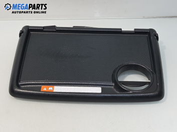 Интериорна пластмаса за Mazda 5 Minivan I (02.2005 - 12.2010), 4+1 вр., миниван, позиция: задна