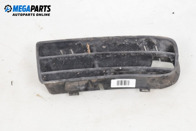 Решетка в броня за Volkswagen Golf IV Hatchback (08.1997 - 06.2005), хечбек, позиция: предна