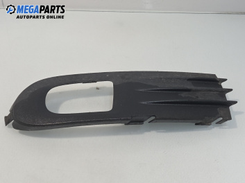 Решетка в броня за Volvo V50 Estate (12.2003 - 12.2012), комби, позиция: предна