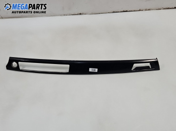 Интериорна лайсна за BMW 3 Series E90 Touring E91 (09.2005 - 06.2012), 4+1 вр., комби