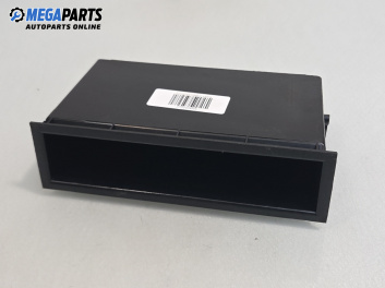 Интериорна пластмаса за Toyota Yaris Hatchback I (01.1999 - 12.2005), 4+1 вр., хечбек, позиция: предна