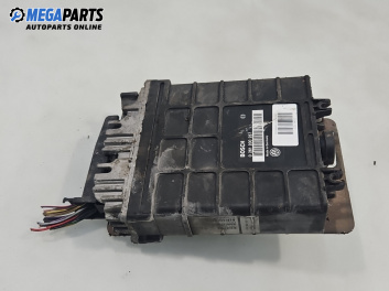 Компютър двигател за Volkswagen Golf III Hatchback (08.1991 - 07.1998) 1.4, 60 к.с., № 0 261 200 257
