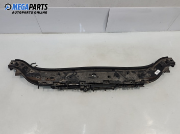 Кора под радиатор за Renault Megane II Hatchback (07.2001 - 10.2012), 4+1 вр., хечбек